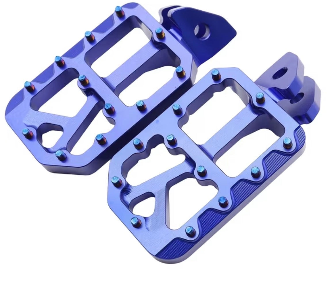 Pegs fits most bikes